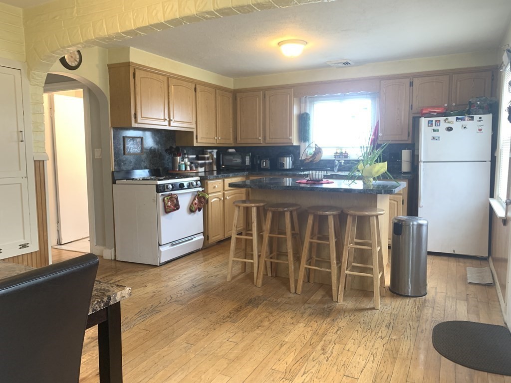 2 bed, 1 bath apartment for rent at 137 Patriot Pkwy Unit 0, Revere — photo 2 of 15