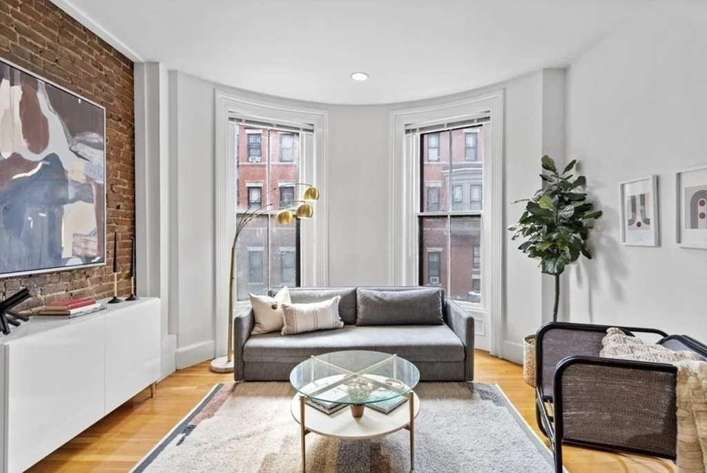 2 bed, 1 bath apartment for rent at 137 Pembroke Unit 2, South End — photo 3 of 13