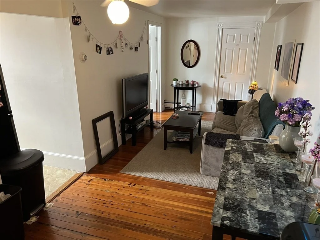 2 bed, 1 bath apartment for rent at 137 Peterborough St Unit 31, Fenway — photo 6 of 15