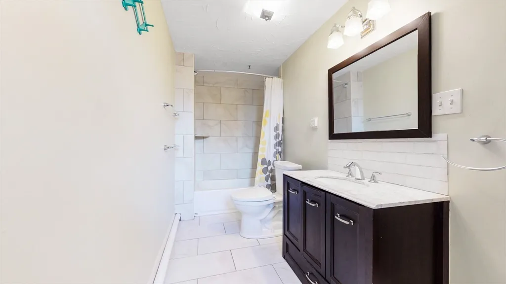 2 bed, 1 bath apartment for rent at 137 Peterborough St Unit 32, Fenway — photo 9 of 14