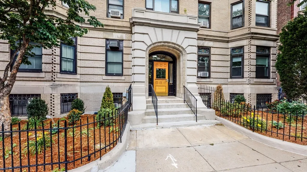 2 bed, 1 bath apartment for rent at 137 Peterborough St Unit 32, Fenway — photo 12 of 14