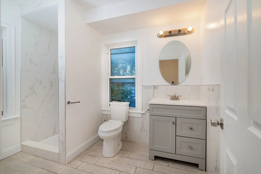 3 bed, 2 bath apartment for rent at 137 Safford St Unit 2, Quincy — photo 8 of 11