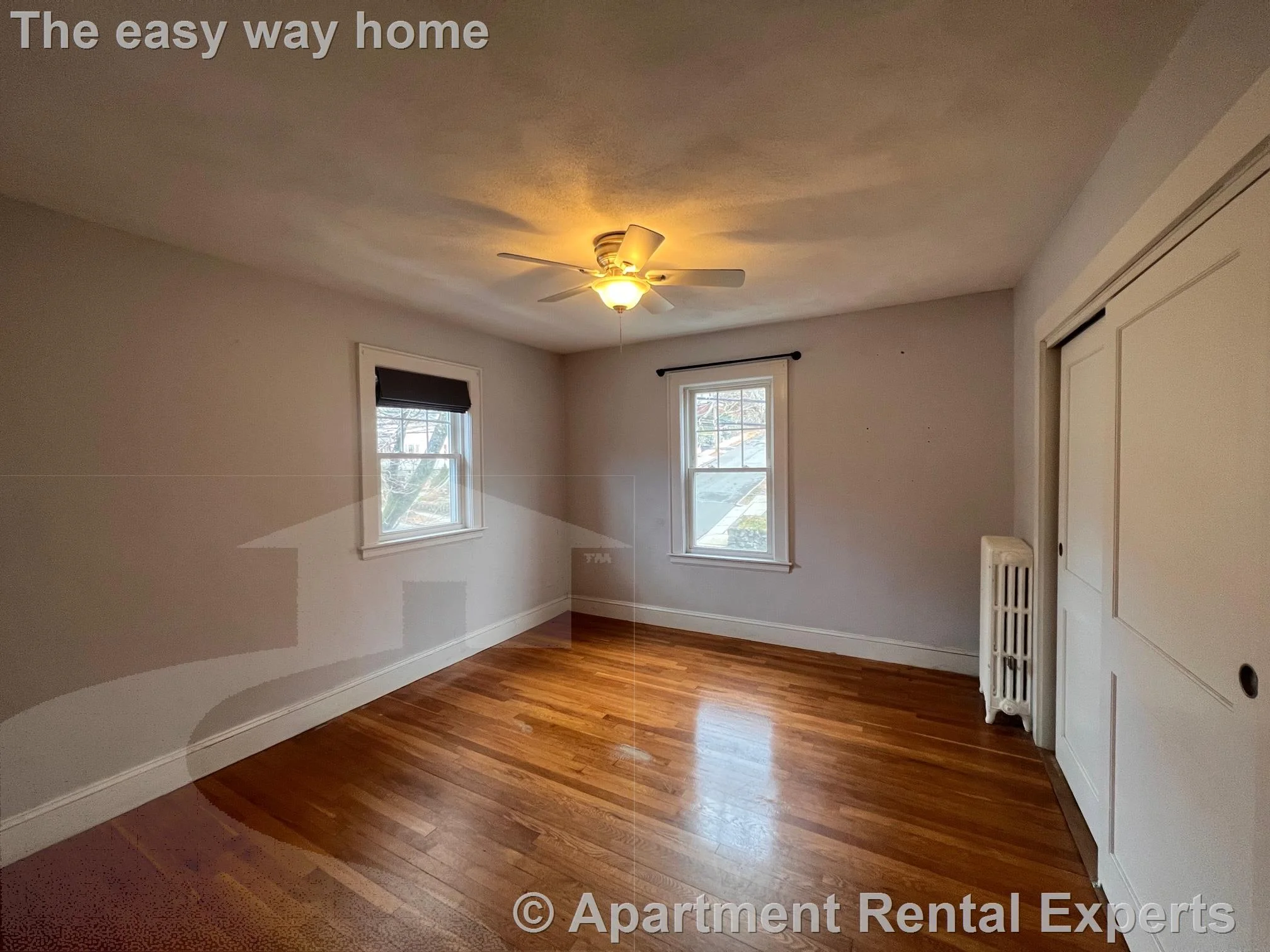 3 bed, 1 bath apartment for rent at 137 Sunset Rd, Arlington Heights — photo 4 of 18