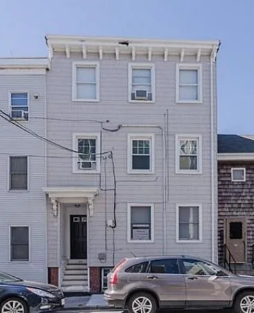 3 bed, 2 bath apartment for rent at 137 W 9th St Unit 1, South Boston — photo 10 of 10