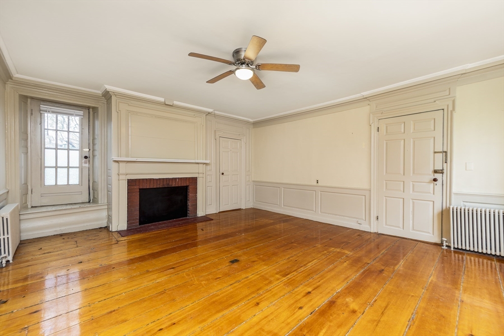 1 bed, 1 bath apartment for rent at 137 Washington Unit 1R, Old Town — photo 14 of 17