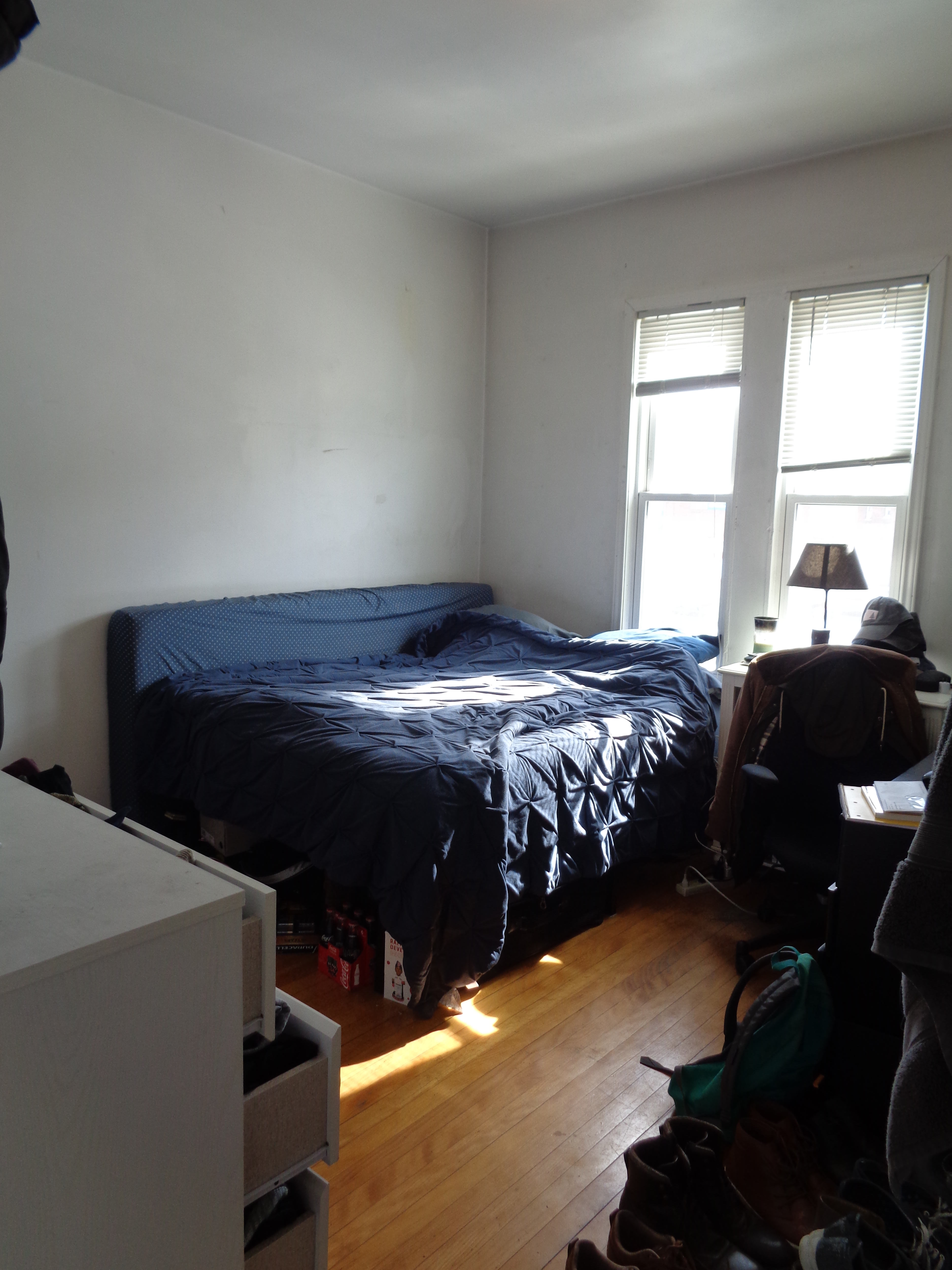 3 bed, 1 bath apartment for rent at 1371 Commonwealth Ave Unit 3, Allston — photo 5 of 6