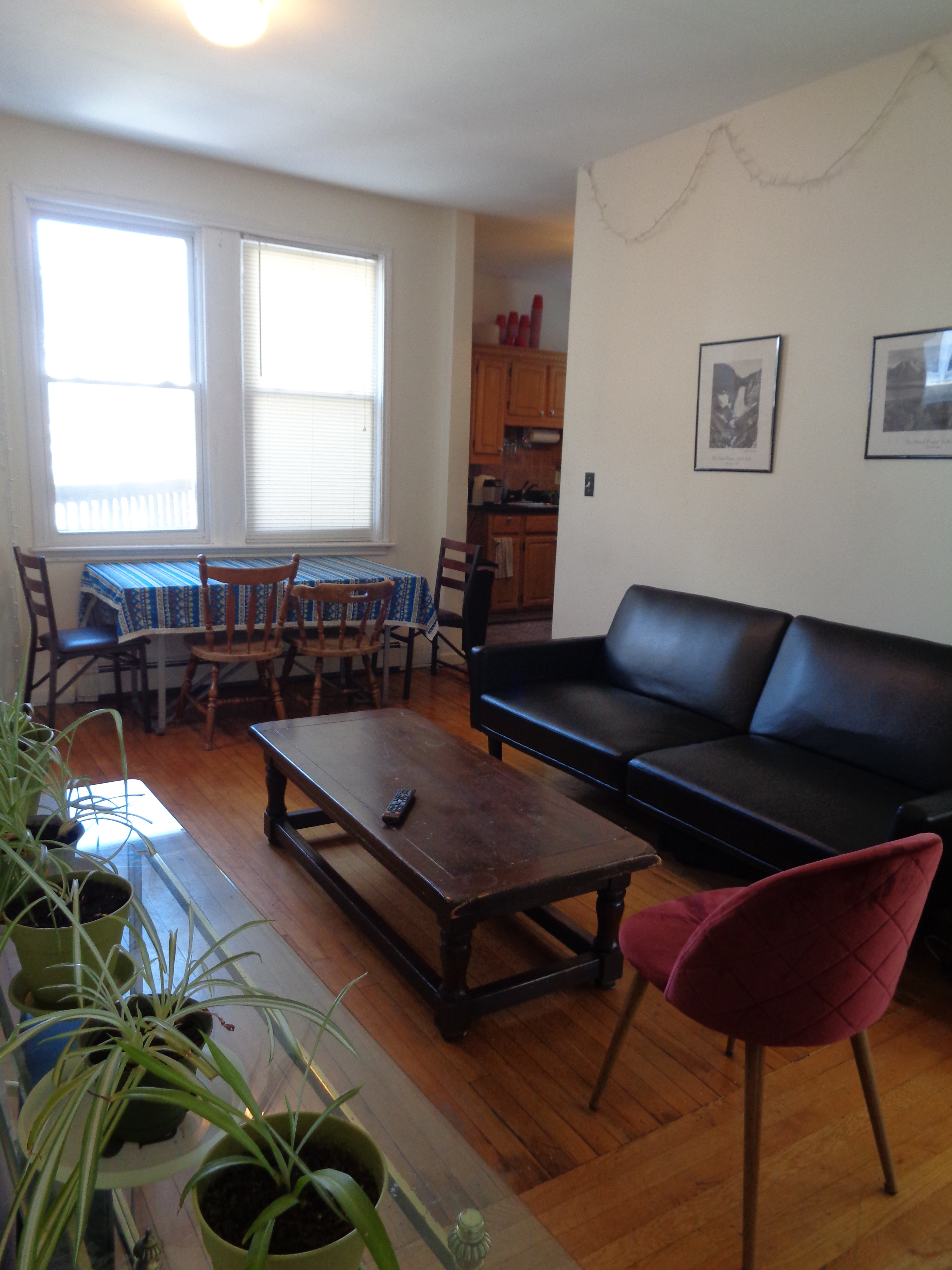 3 bed, 1 bath apartment for rent at 1371 Commonwealth Ave Unit 3, Allston