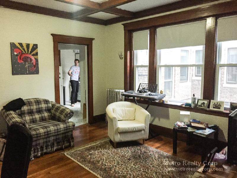 1 bed, 1 bath apartment for rent at 1376 Commonwealth Ave Unit 19, Allston — photo 2 of 9