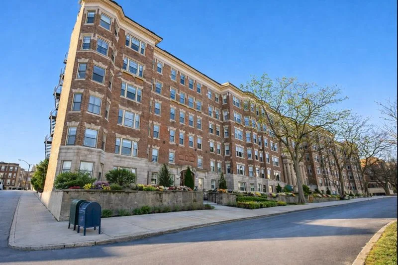 1 bed, 1 bath apartment for rent at 1376 Commonwealth Ave Unit 7, Allston — photo 12 of 15