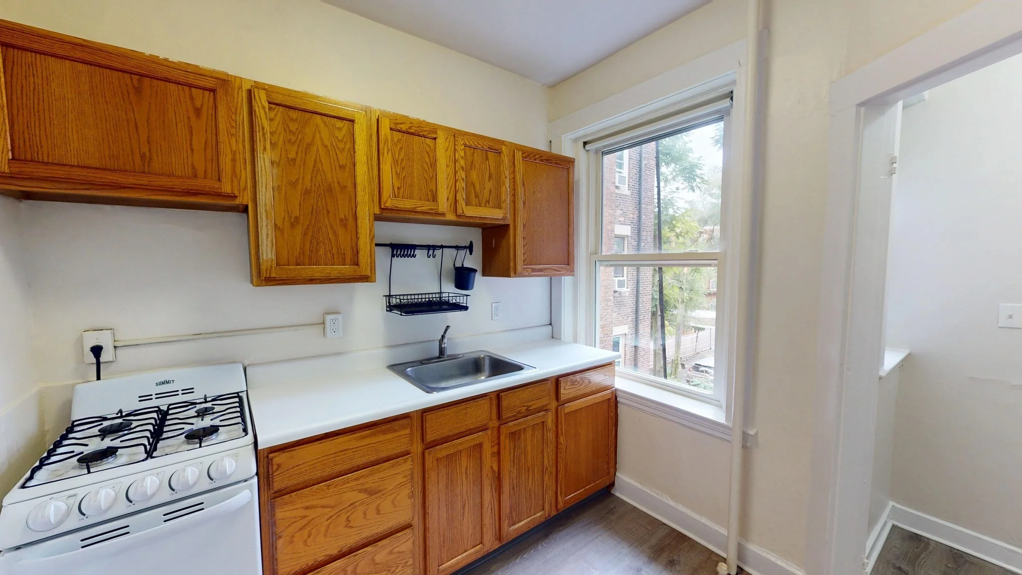 1 bed, 1 bath apartment for rent at 1376 Commonwealth Unit 14, Allston — photo 4 of 12