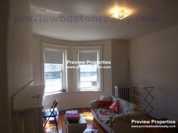 1 bed, 1 bath apartment for rent at 1377 Commonwealth Ave Unit 12P, Allston — photo 4 of 19