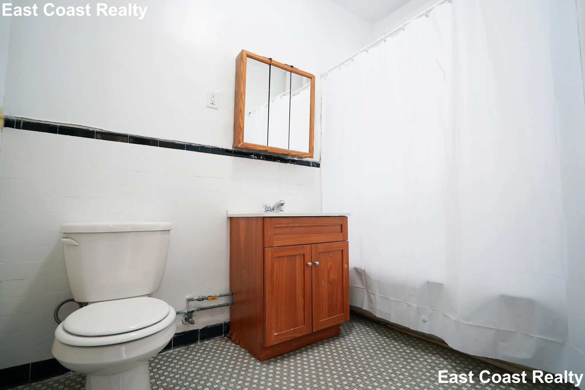 1 bed, 1 bath apartment for rent at 1377 Commonwealth Ave Unit 5, Allston — photo 15 of 28