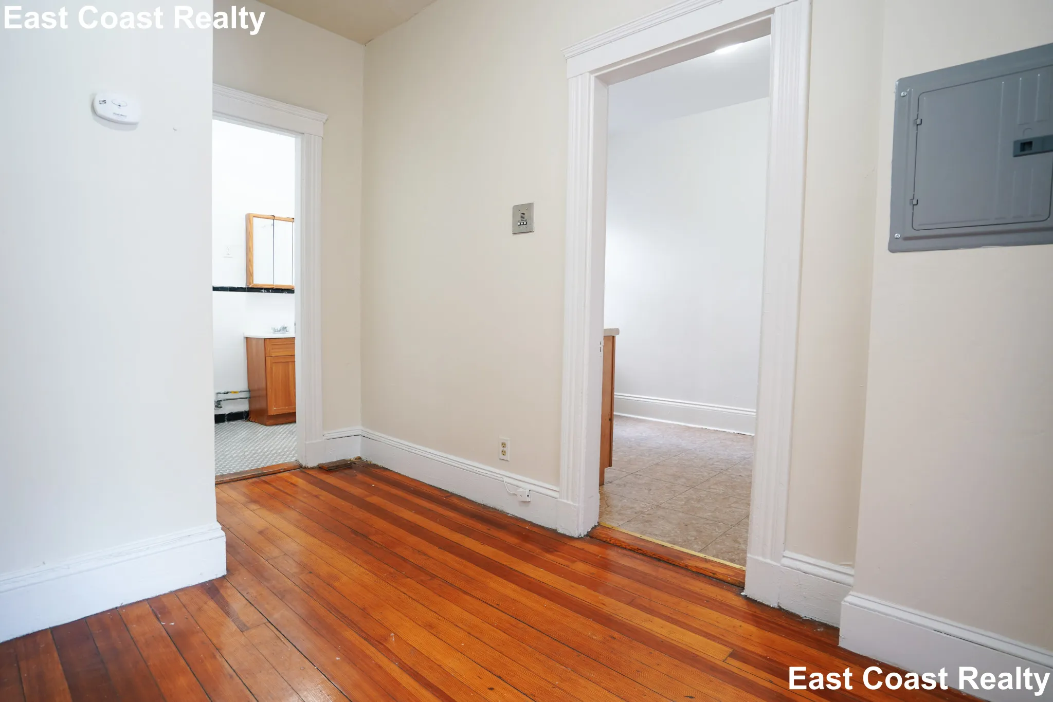 1 bed, 1 bath apartment for rent at 1377 Commonwealth Ave Unit 5, Allston — photo 10 of 28