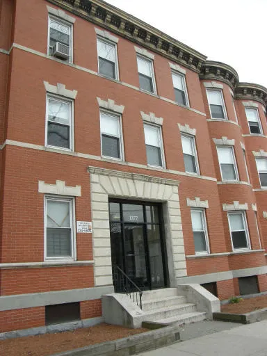 1 bed, 1 bath apartment for rent at 1377 Commonwealth Ave Unit 5, Allston — photo 18 of 28