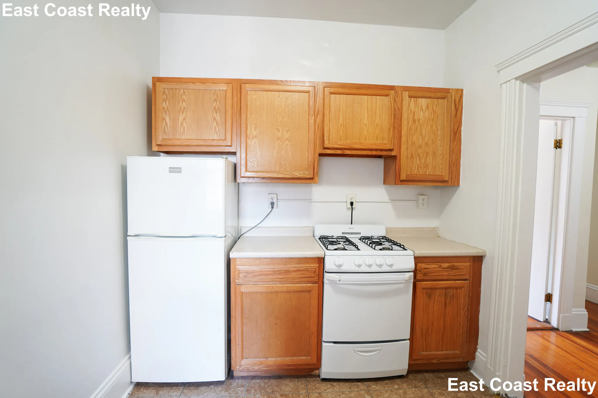 1 bed, 1 bath apartment for rent at 1377 Commonwealth Ave Unit 5, Allston — photo 4 of 28