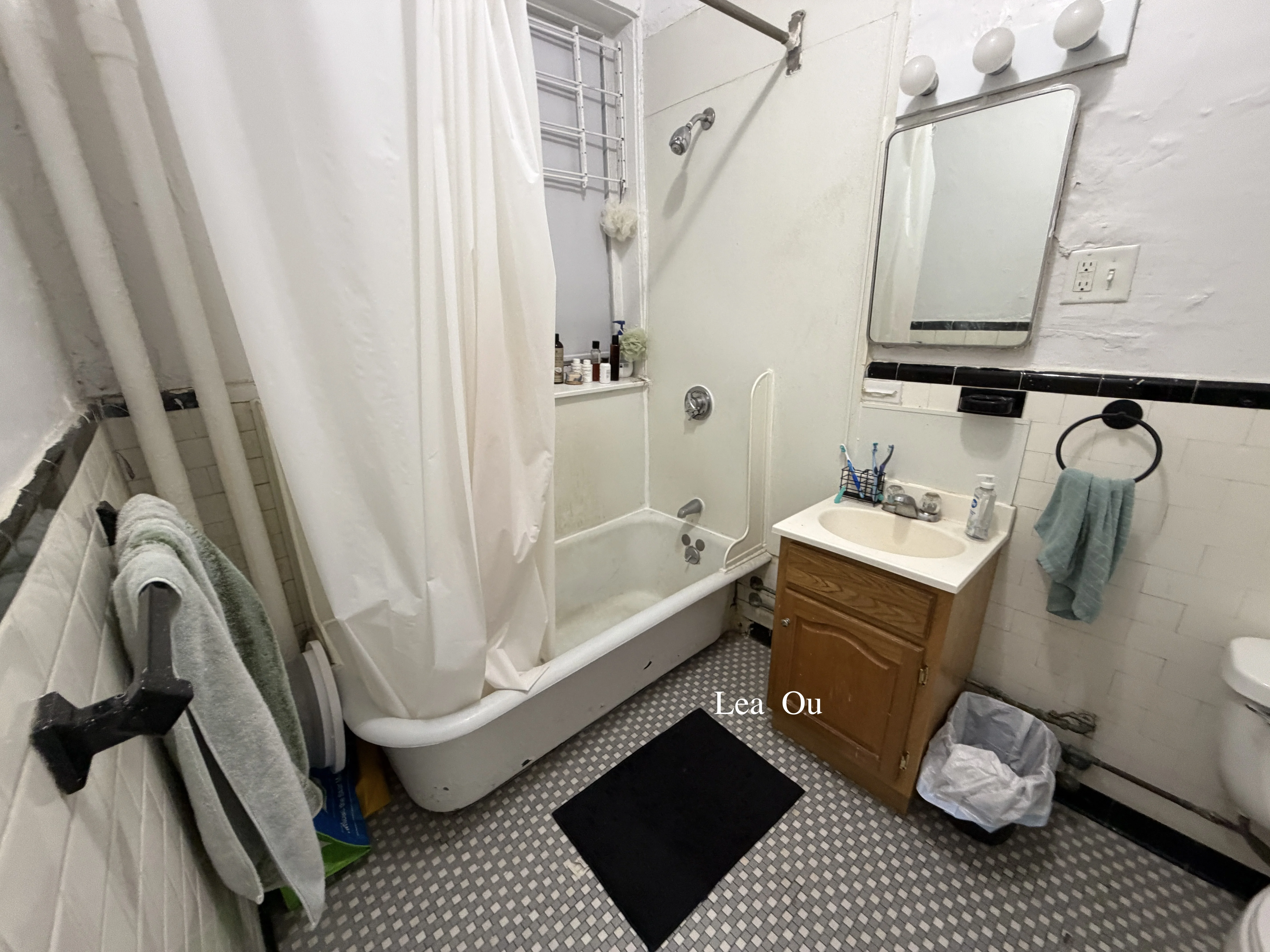 2 bed, 1 bath apartment for rent at 1377 Commonwealth Ave Unit 6, Allston — photo 5 of 7
