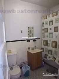 1 bed, 1 bath apartment for rent at 1377 Commonwealth Ave Unit 7P, Allston — photo 11 of 19
