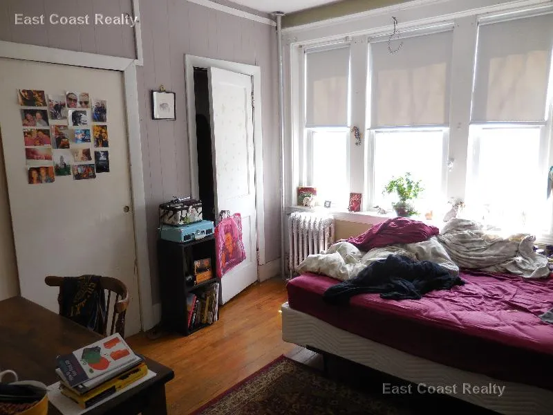 3 bed, 1 bath apartment for rent at 1377A Commonwealth Ave Unit 2, Allston — photo 7 of 24