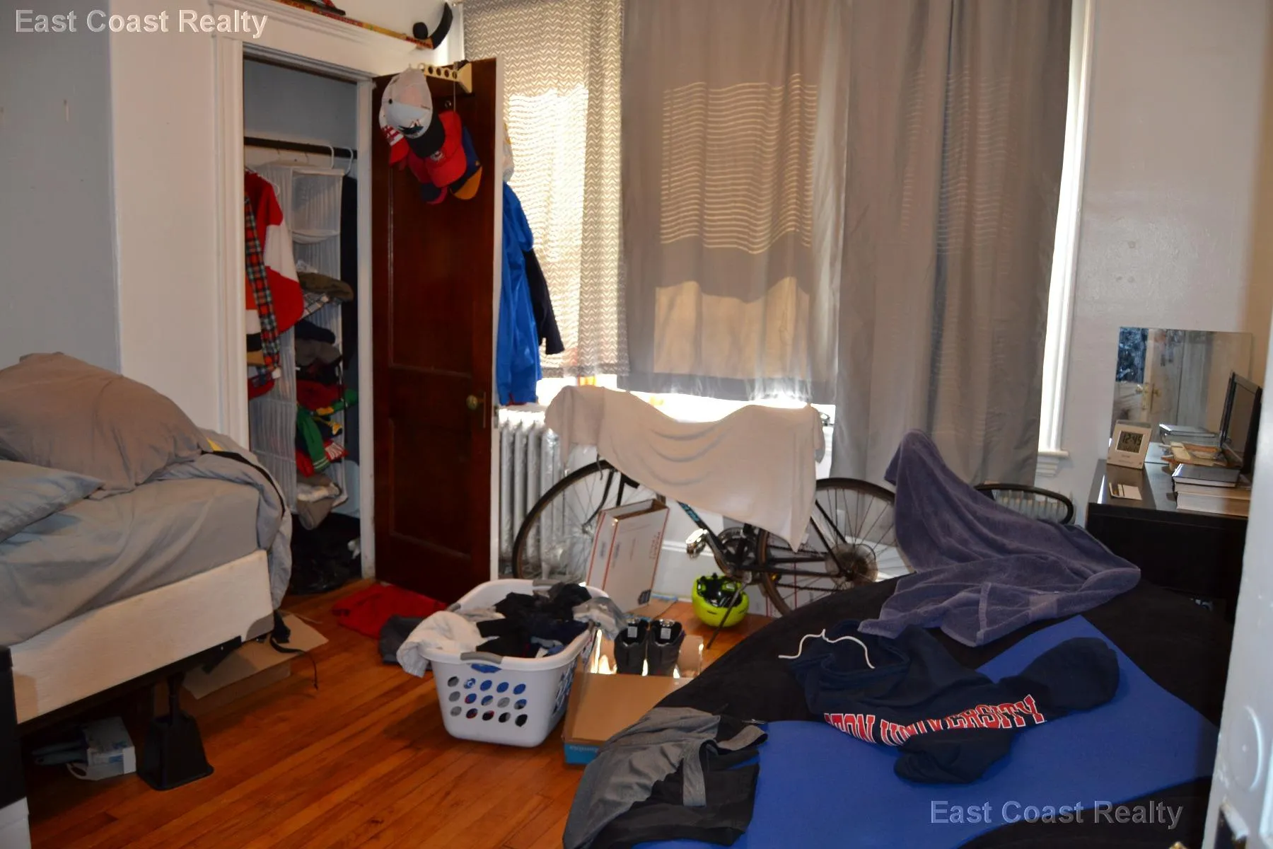 3 bed, 1 bath apartment for rent at 1377A Commonwealth Ave Unit 3, Allston — photo 3 of 11