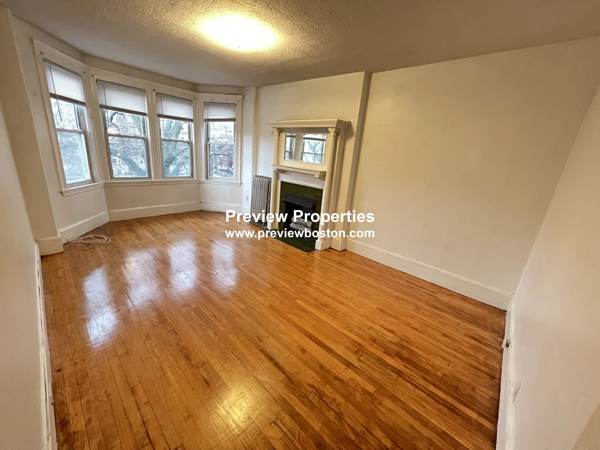 3 bed, 1 bath apartment for rent at 1377A Commonwealth Ave Unit 3P, Allston — photo 8 of 13