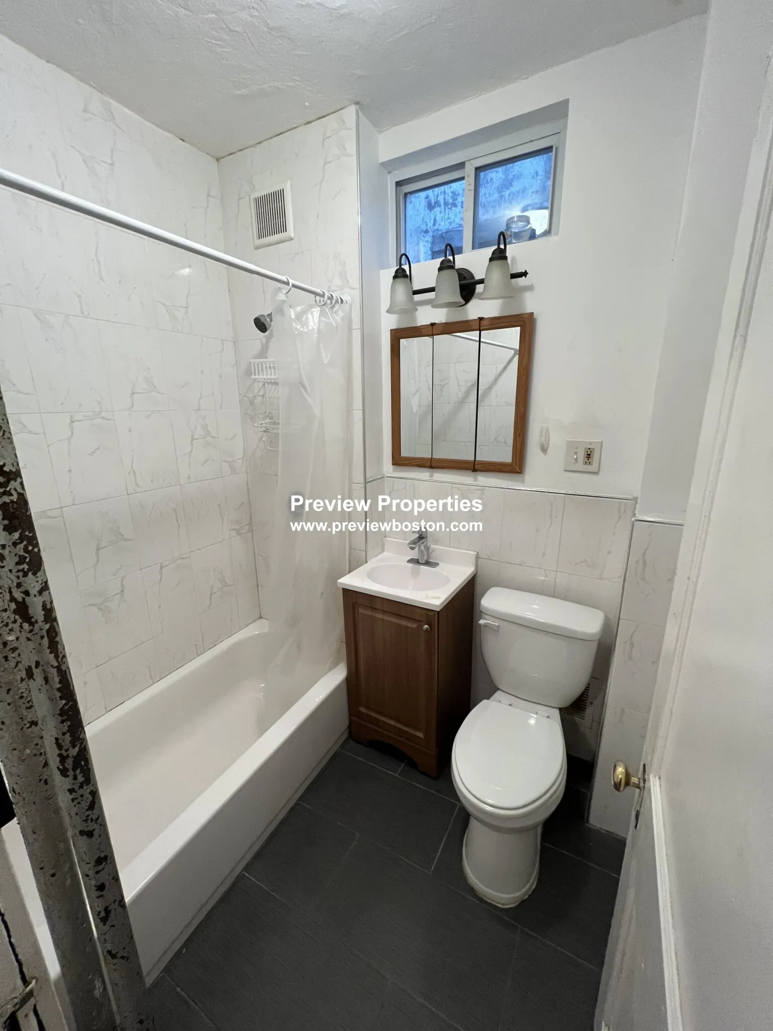 3 bed, 1 bath apartment for rent at 1377A Commonwealth Ave Unit 3P, Allston — photo 9 of 13