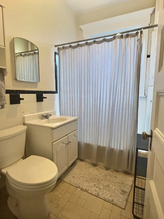 1 bed, 1 bath apartment for rent at 1378 Beacon St Unit 2, North Brookline — photo 7 of 7