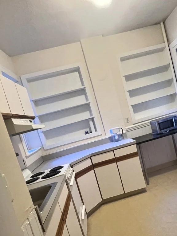 1 bed, 1 bath apartment for rent at 1378 Beacon St Unit 2, North Brookline — photo 3 of 7