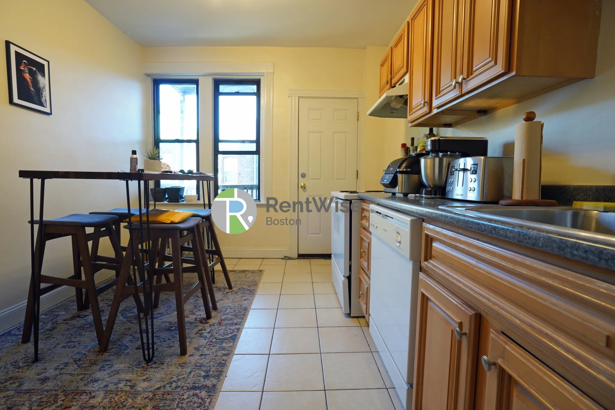 1 bed, 1 bath apartment for rent at 1379 Commonwealth Ave Unit 12, Brighton — photo 9 of 16