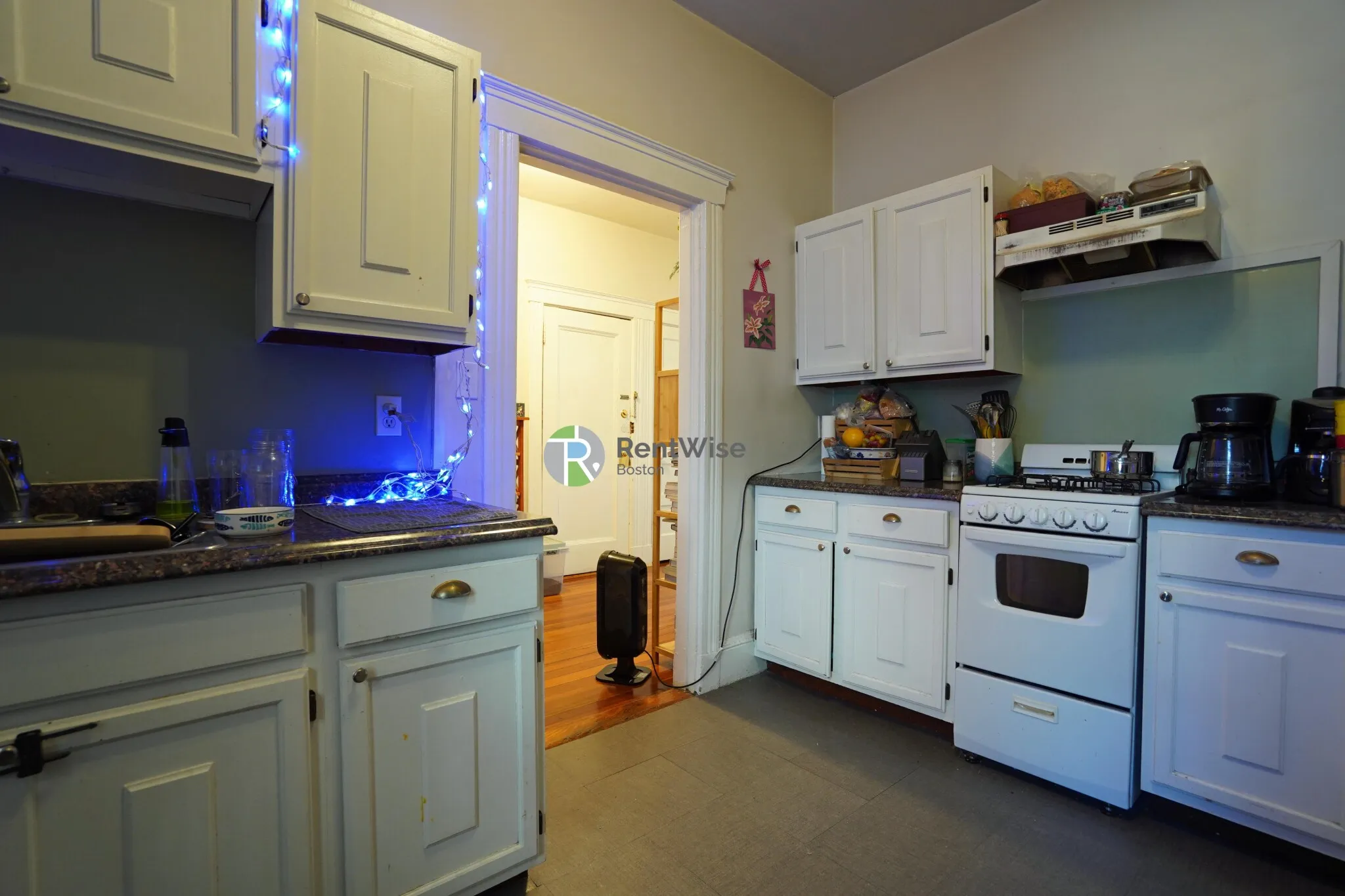 1 bed, 1 bath apartment for rent at 1379 Commonwealth Ave Unit 6, Brighton — photo 7 of 15