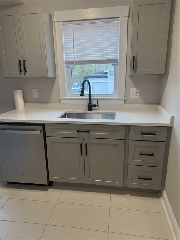 2 bed, 1 bath apartment for rent at 138 Allen St Unit 1, Braintree — photo 5 of 15