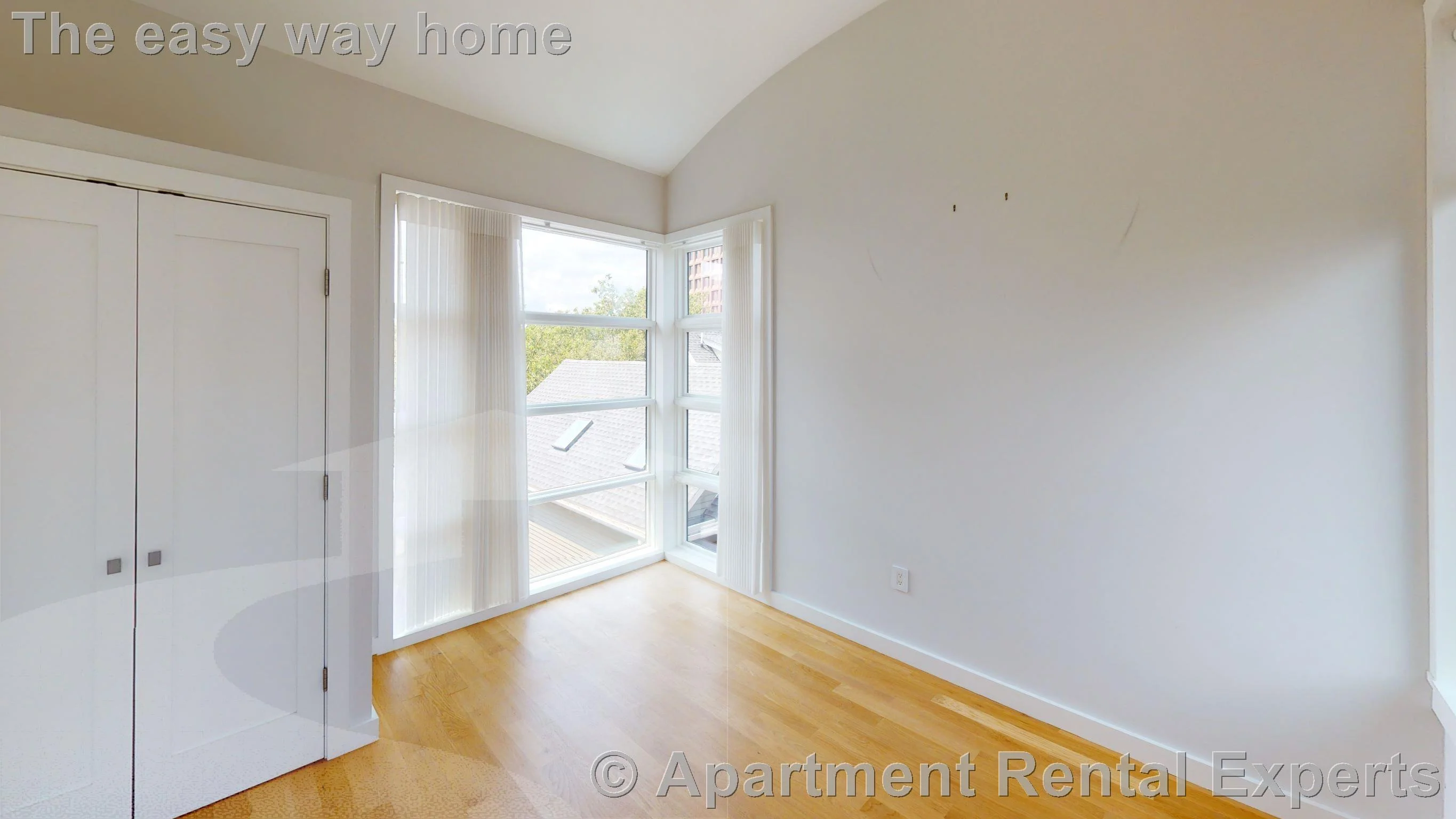 3 bed, 3 bath apartment for rent at 138 Banks St, Riverside — photo 12 of 22