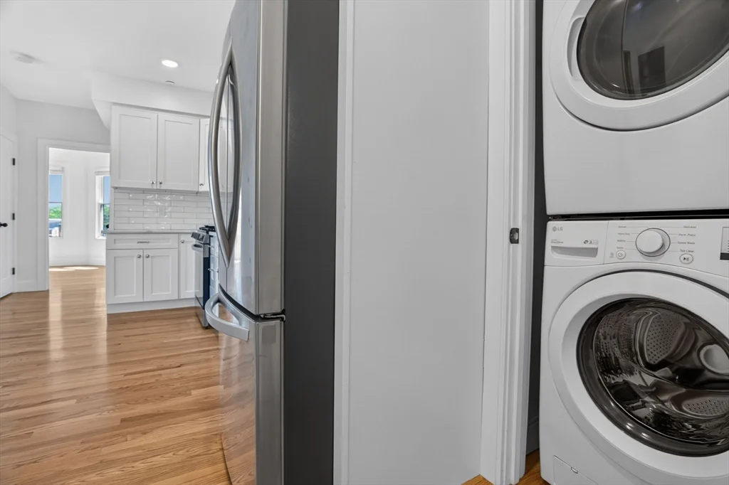 2 bed, 1 bath apartment for rent at 138 Centre St Unit 6, Dorchester — photo 9 of 17