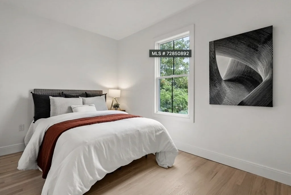 2 bed, 1 bath apartment for rent at 138 Centre St Unit 6, Dorchester — photo 4 of 17