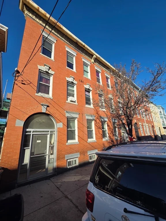 2 bed, 1 bath apartment for rent at 138 Chestnut Unit 1, Chelsea