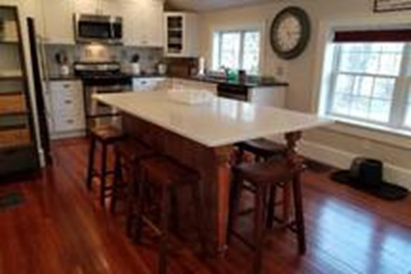 3 bed, 2 bath apartment for rent at 138 Elm St Unit 1, Andover — photo 8 of 38