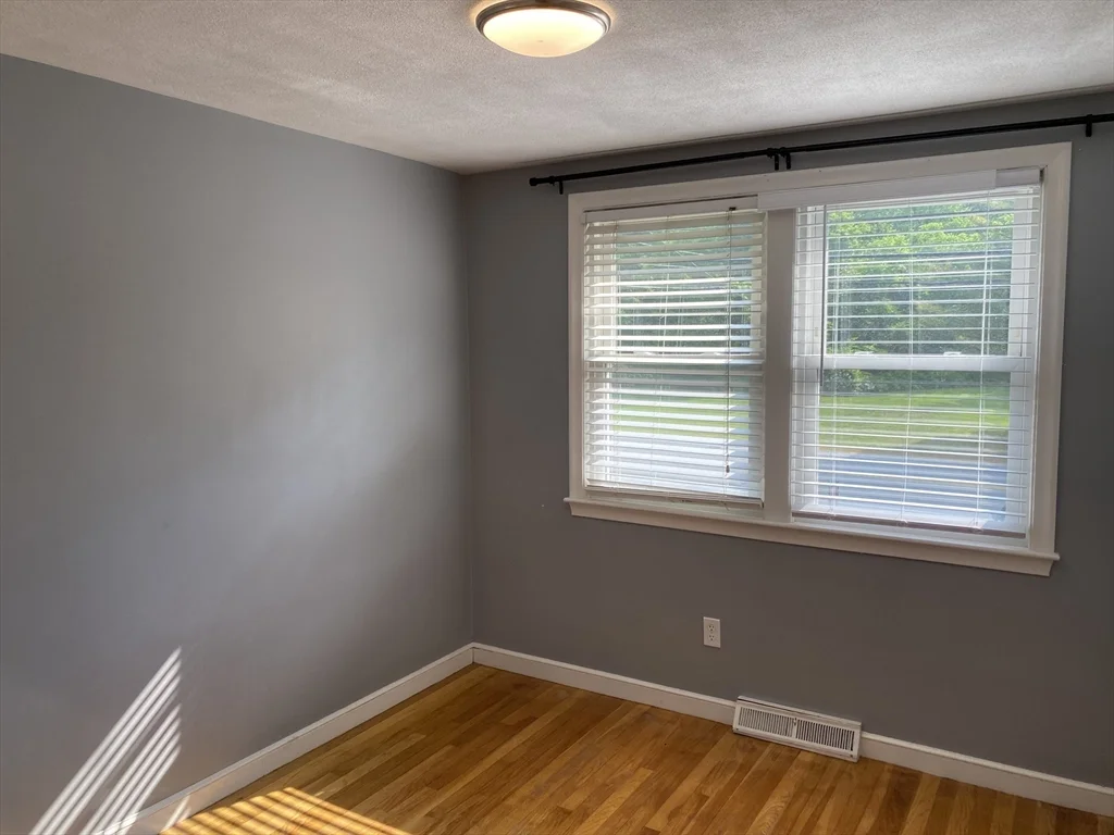 3 bed, 2 bath apartment for rent at 138 Forest St, Needham — photo 10 of 18