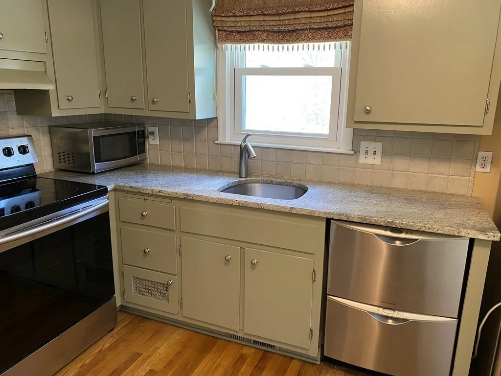 3 bed, 2 bath apartment for rent at 138 Forest St, Needham — photo 4 of 18