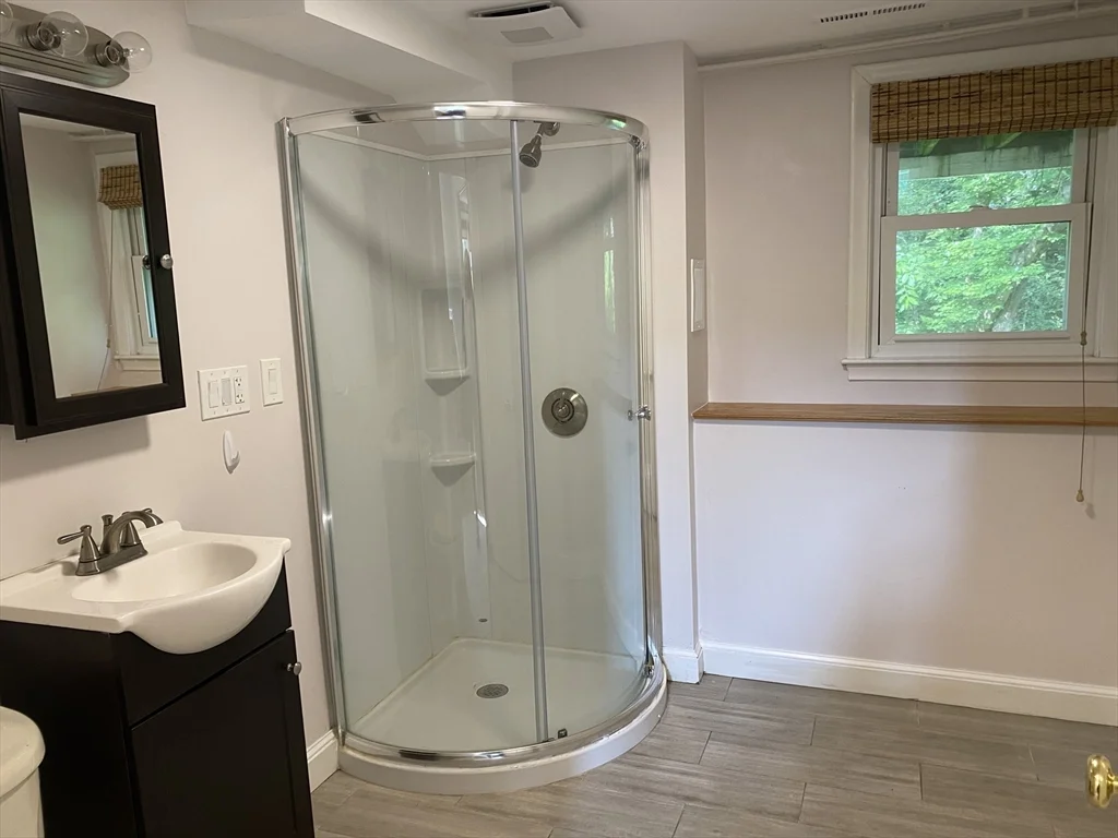 3 bed, 2 bath apartment for rent at 138 Forest St, Needham — photo 15 of 18