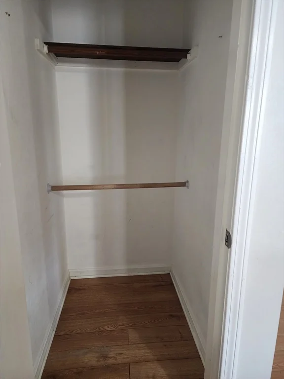 1 bed, 1 bath apartment for rent at 138 Franklin Unit 3, Lynn — photo 6 of 6