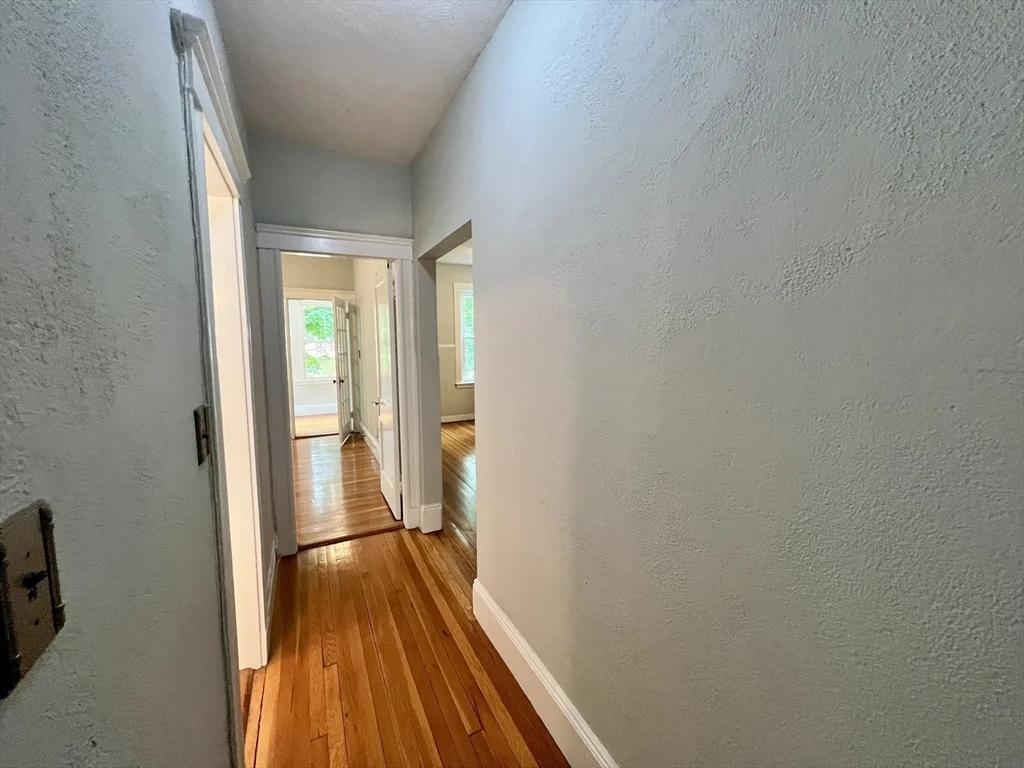 1 bed, 1 bath apartment for rent at 138 Fuller St Unit 3, Coolidge Corner — photo 8 of 27