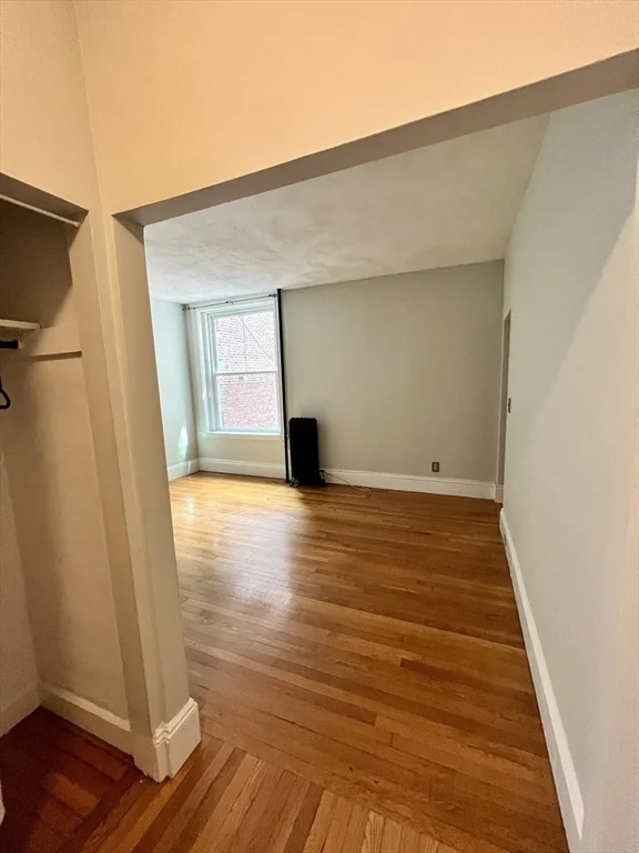 1 bed, 1 bath apartment for rent at 138 Fuller St Unit 3, Coolidge Corner — photo 9 of 27