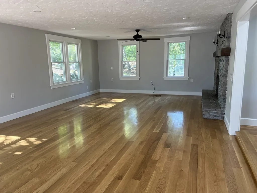 3 bed, 1 bath apartment for rent at 138 High St, Hingham — photo 9 of 23