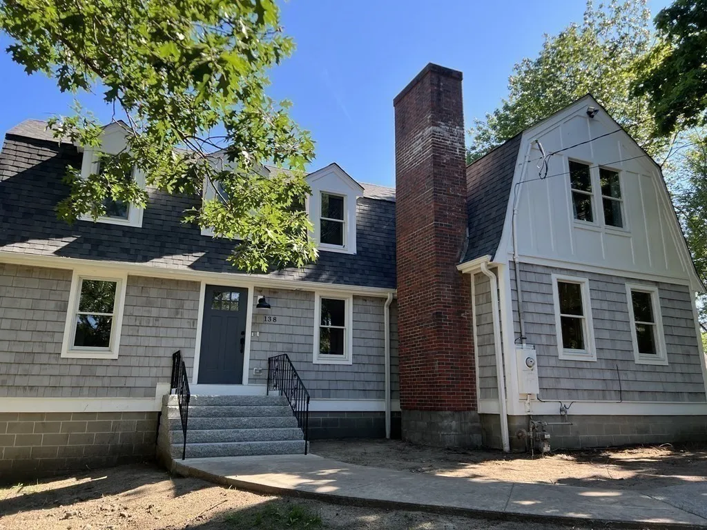 3 bed, 1 bath apartment for rent at 138 High St, Hingham — photo 19 of 23
