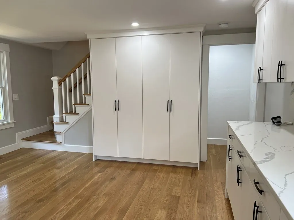 3 bed, 1 bath apartment for rent at 138 High St, Hingham — photo 4 of 23