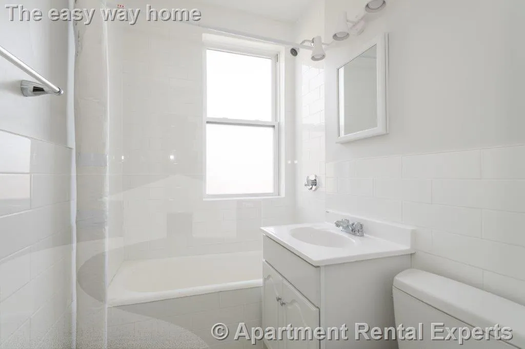 1 bed, 1 bath apartment for rent at 138 Highland Ave Unit 17, Spring Hill — photo 5 of 6