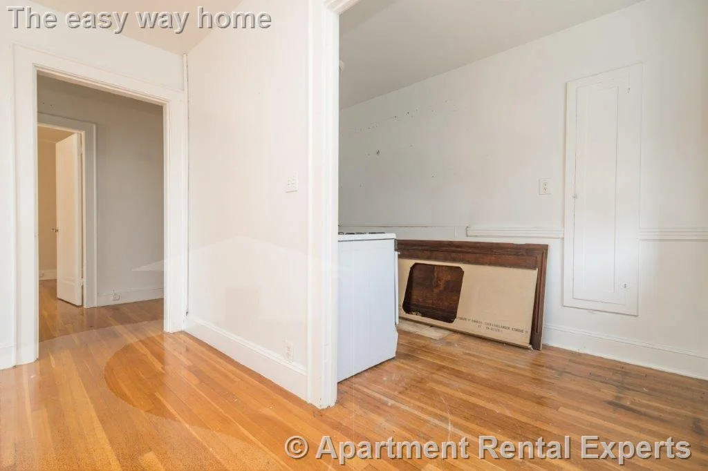 1 bed, 1 bath apartment for rent at 138 Highland Ave Unit 18, Spring Hill — photo 2 of 6