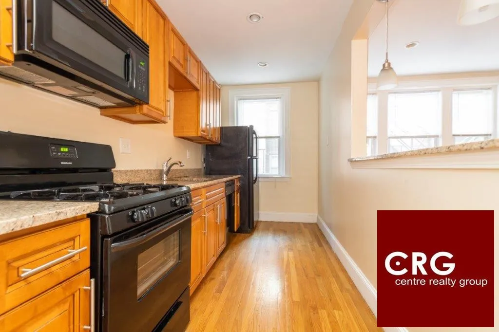 Studio bed, 1 bath apartment for rent at 138 Highland Ave Unit 1D, Spring Hill — photo 1 of 5