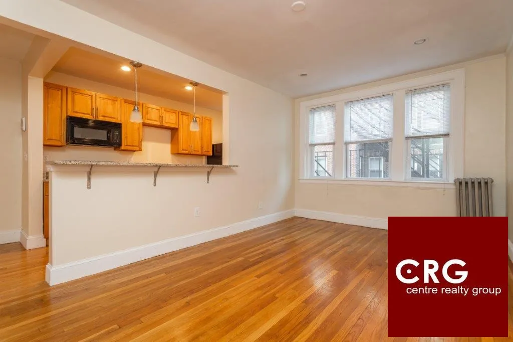 Studio bed, 1 bath apartment for rent at 138 Highland Ave Unit 1D, Spring Hill — photo 2 of 5