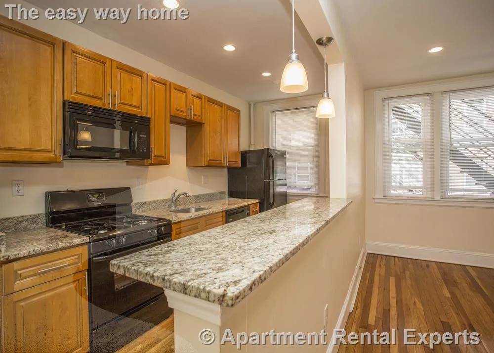 Studio bed, 1 bath apartment for rent at 138 Highland Ave Unit 21, Spring Hill — photo 2 of 5