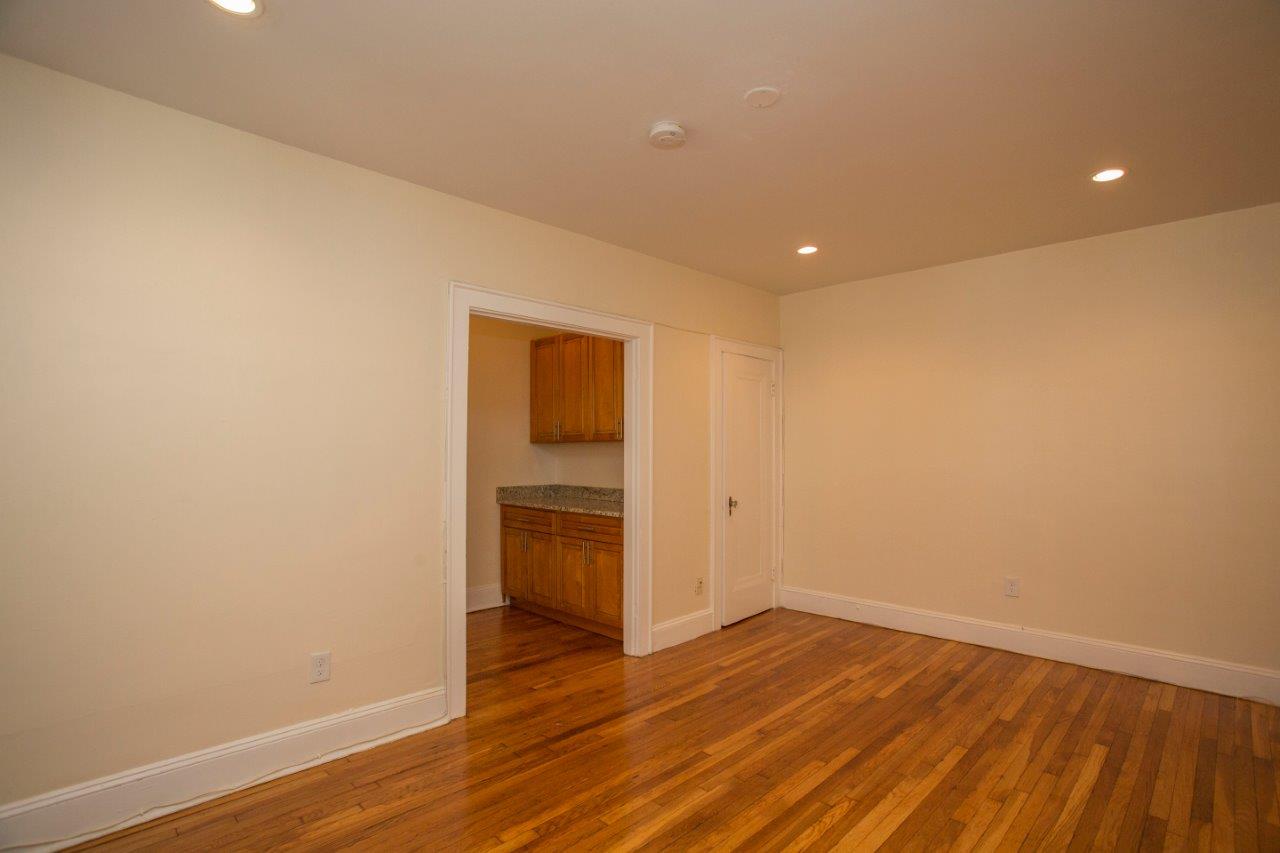 Studio bed, 1 bath apartment for rent at 138 Highland Ave Unit 29, Spring Hill — photo 6 of 11